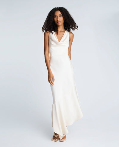 Vestido sesgado de satín